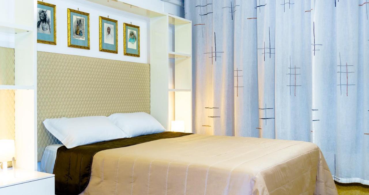 Suite In Center Palermo Exterior foto