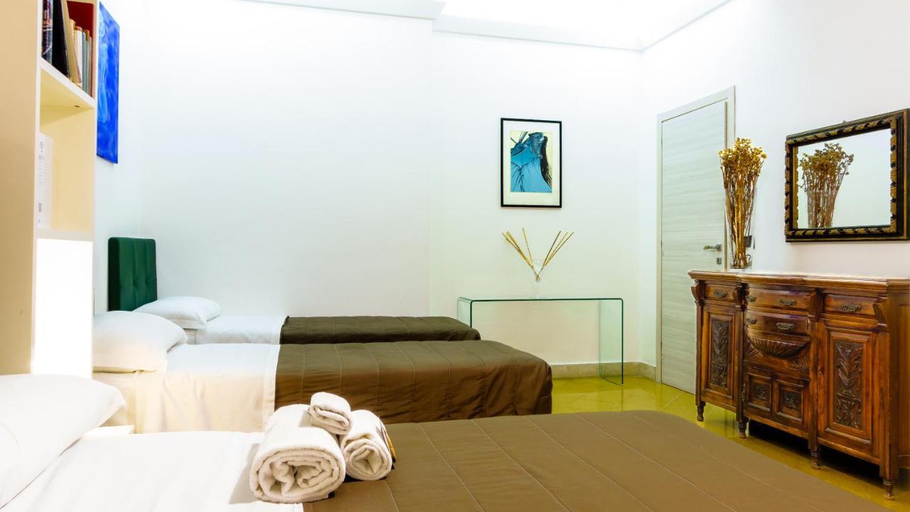 Suite In Center Palermo Exterior foto