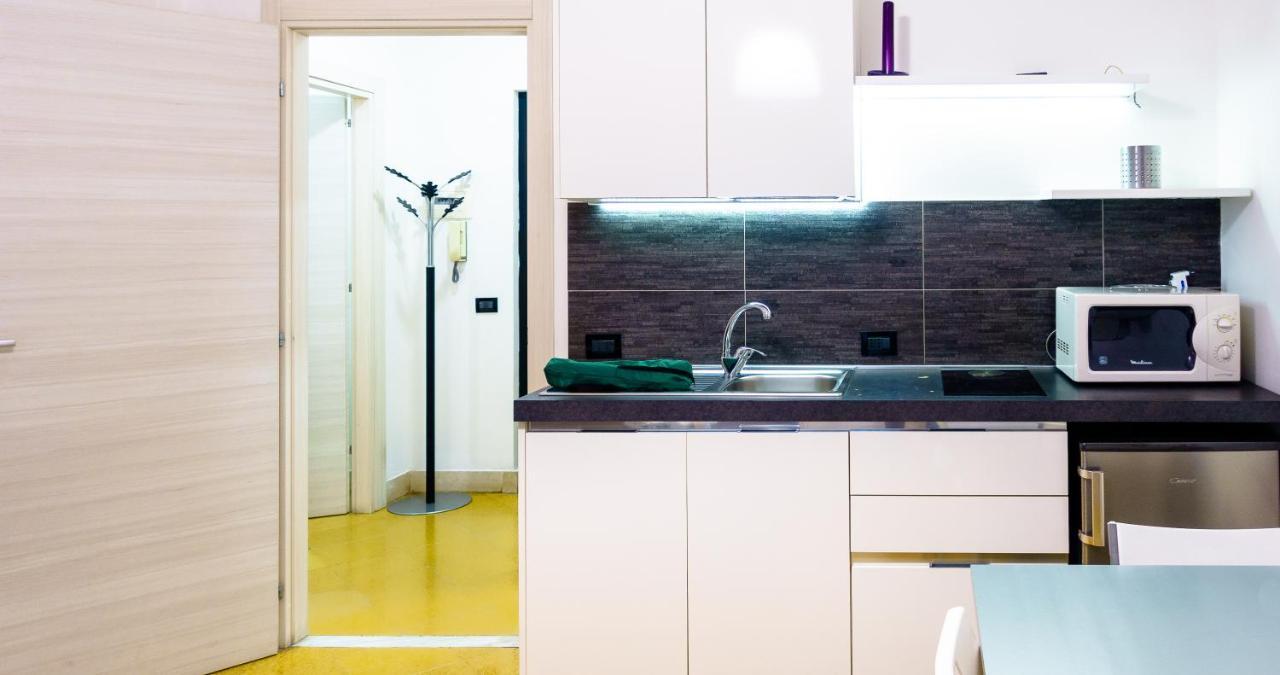 Suite In Center Palermo Exterior foto